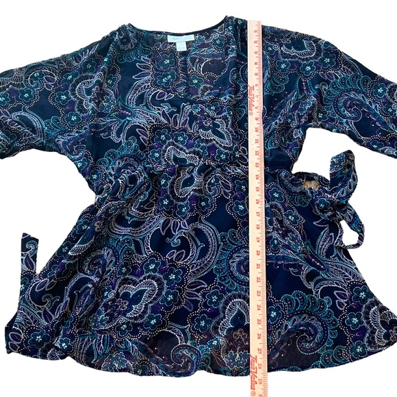 Motherhood Maternity semi-sheer navy paisley blouse w/integrated camisole size M - Picture 7 of 12